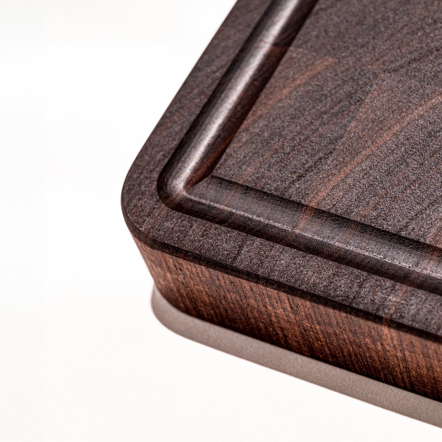CUTTING BOARD